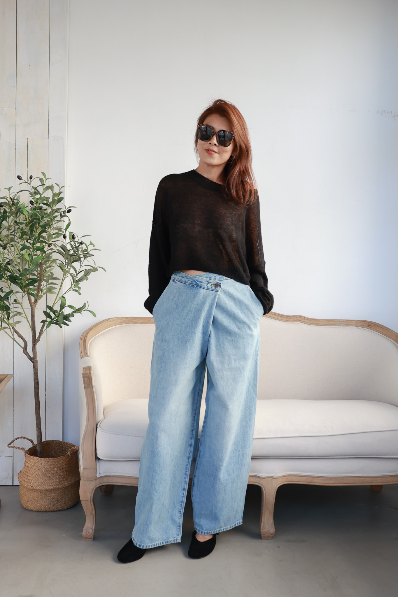 斜插設計寬鬆直筒牛仔褲