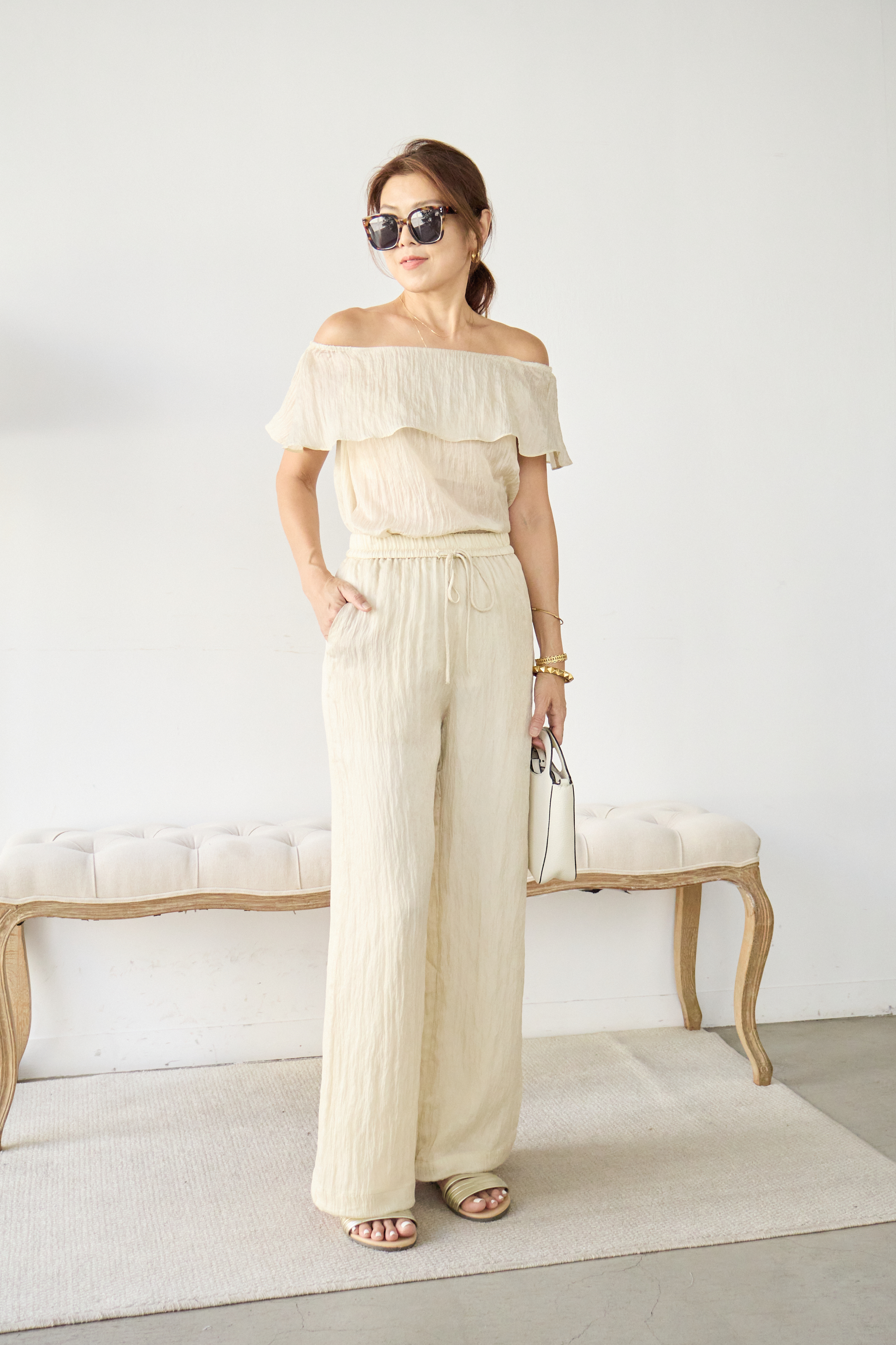 【搶先價】柔光波紋束口燈籠感長褲