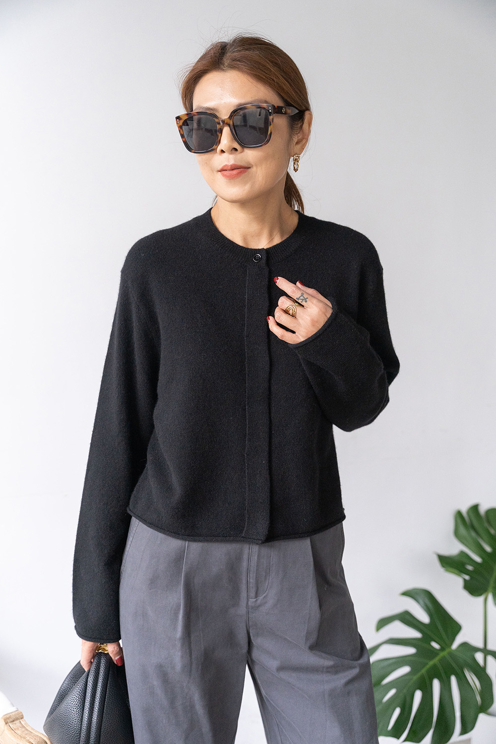 【搶先價】隱藏釦捲邊羊絨開襟衫