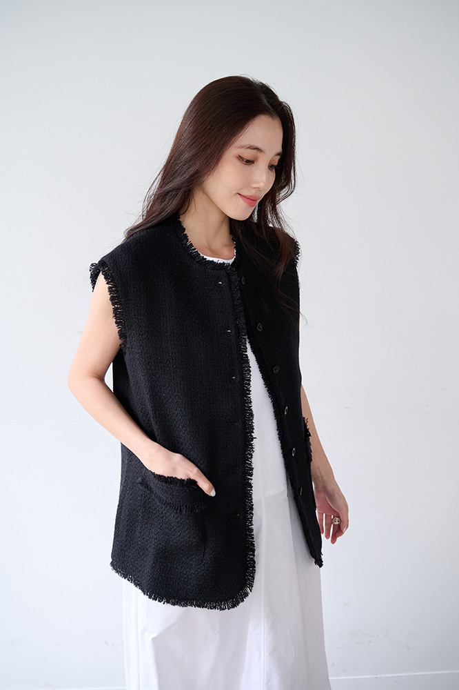 細緻星光黑毛呢無袖背心外套
