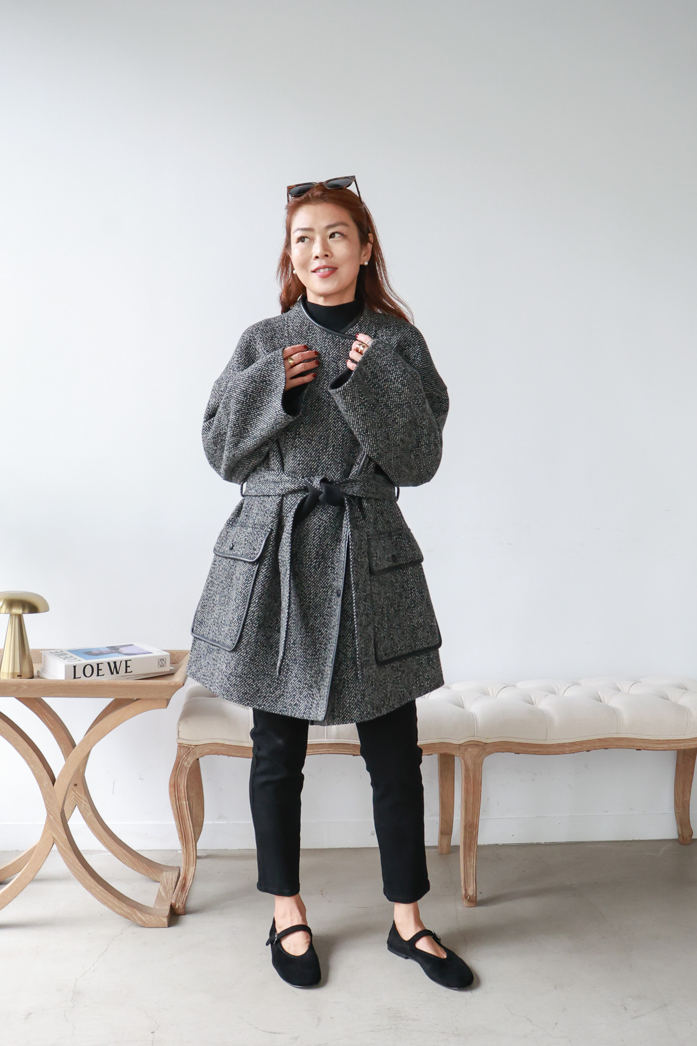 摩登皮革滾邊無領綁帶大衣