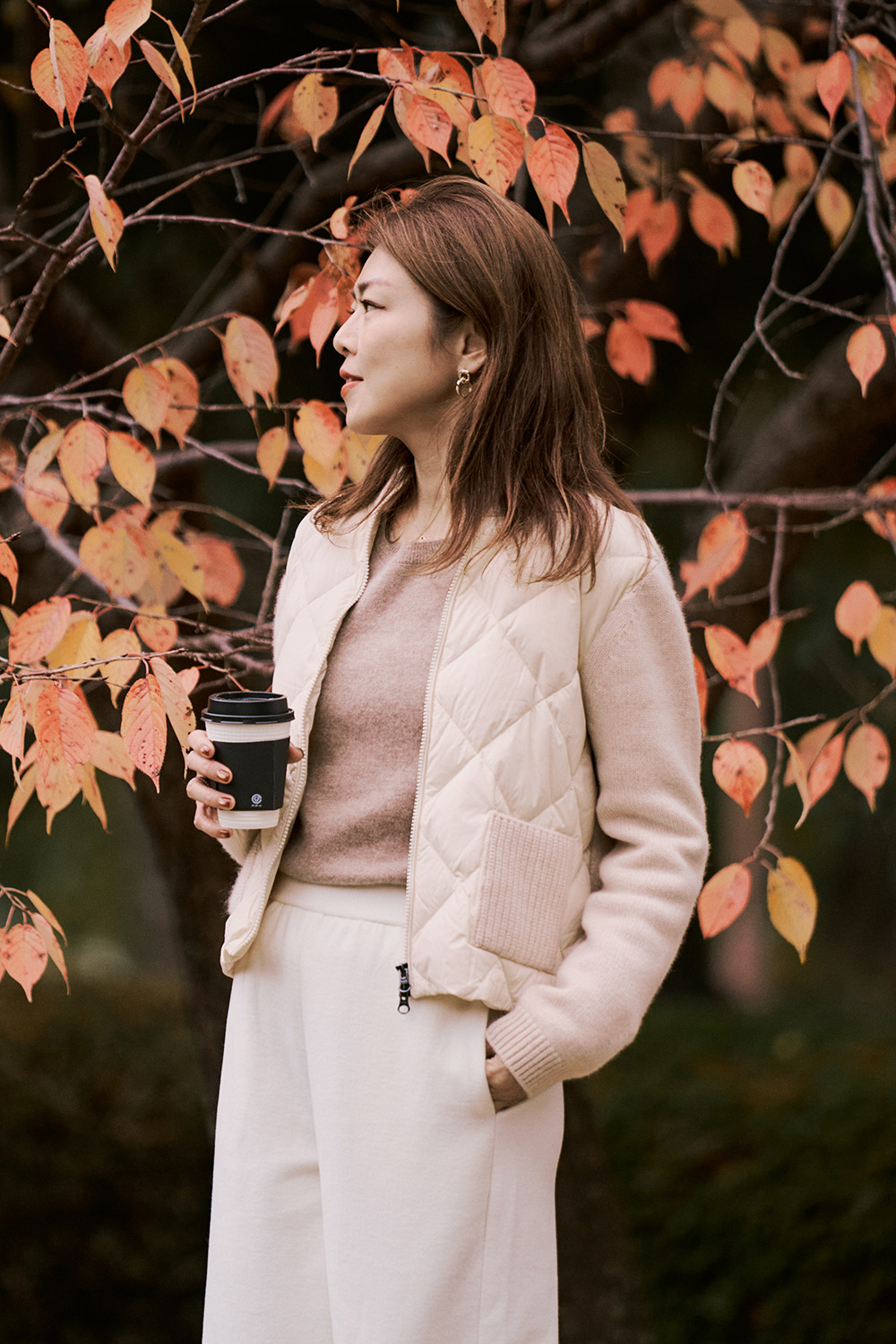 【搶先價】羊絨拼接輕便羽絨外套