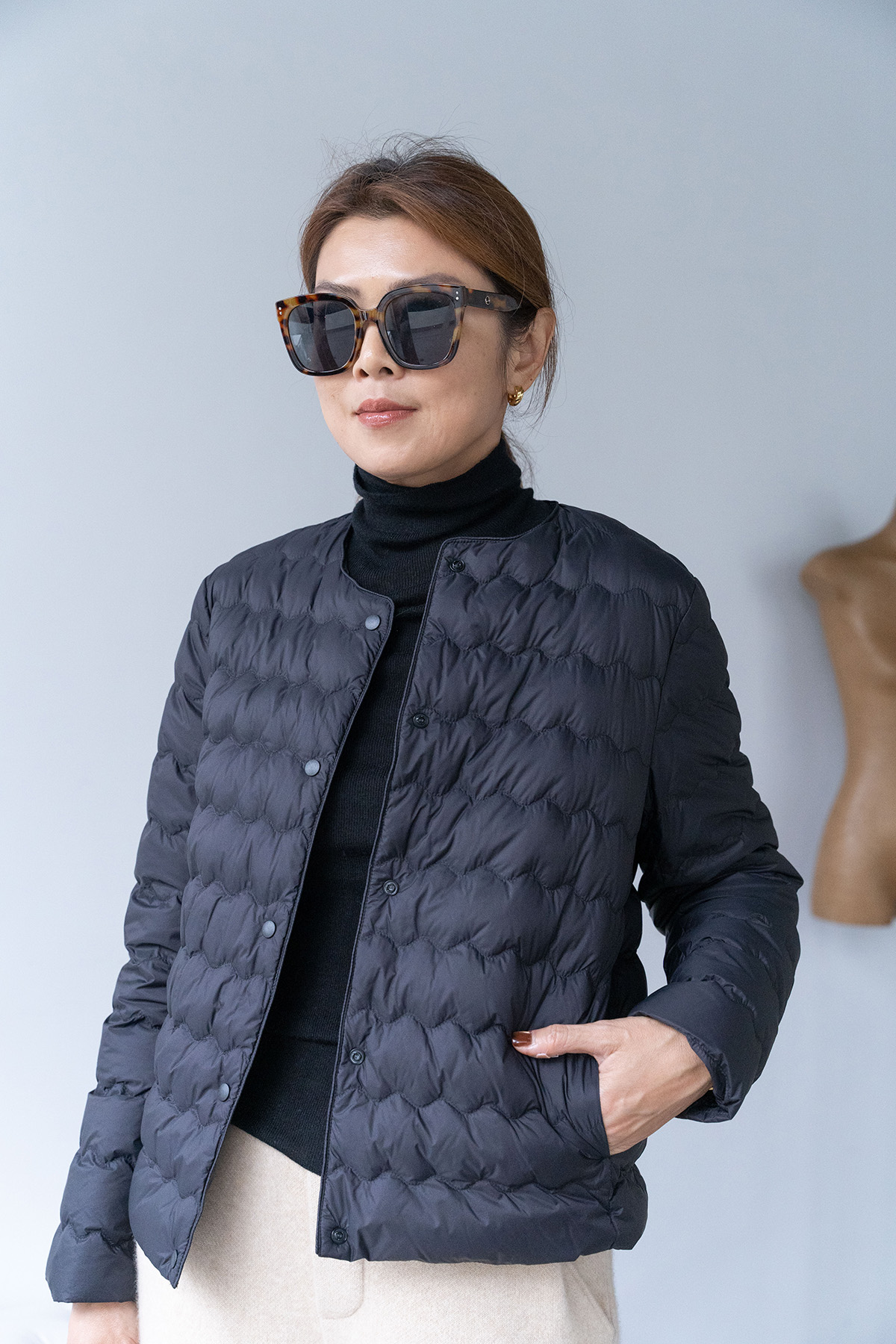 【搶先價】極輕薄內膽修身羽絨外套