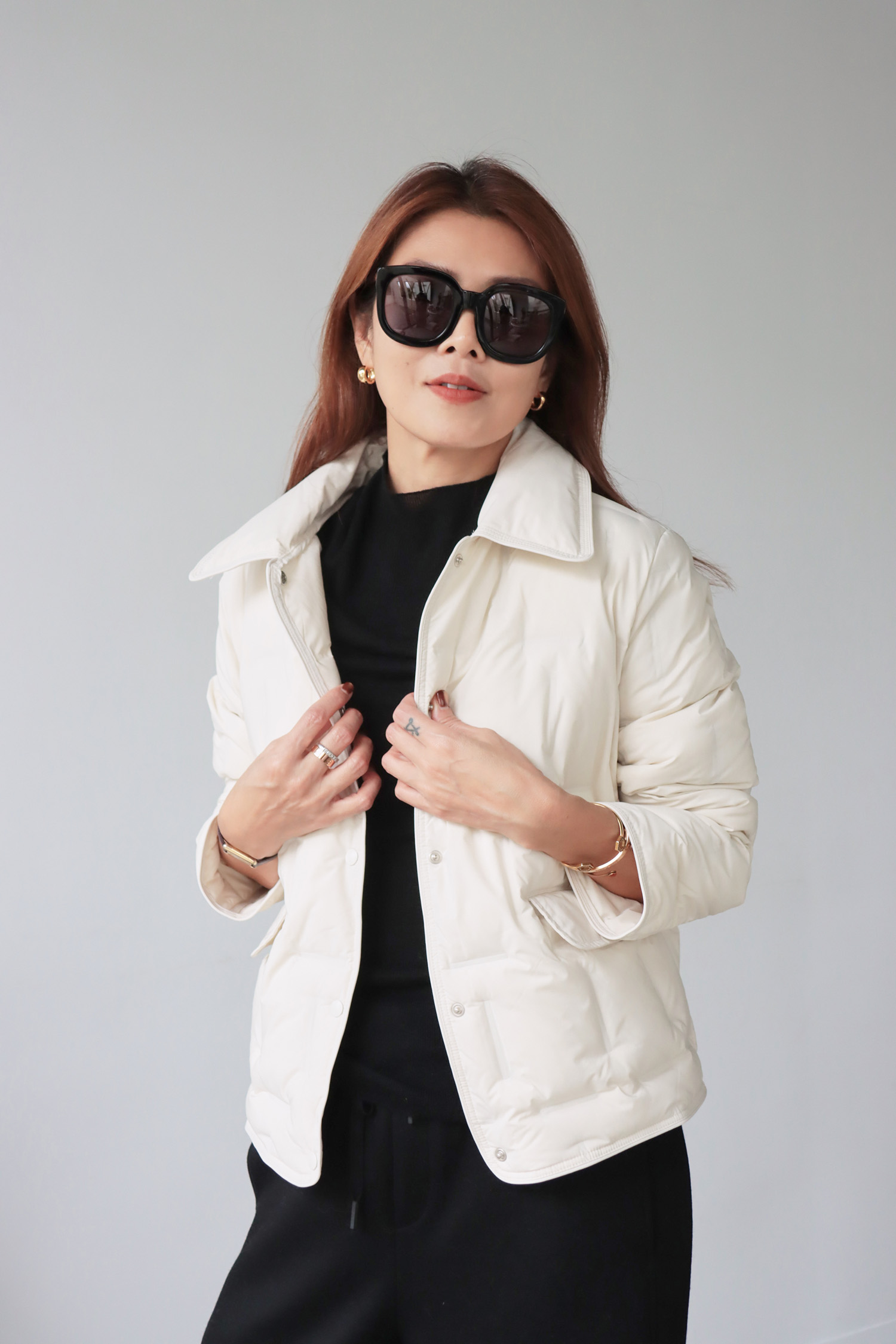 【搶先價】翻領壓紋輕薄羽絨外套