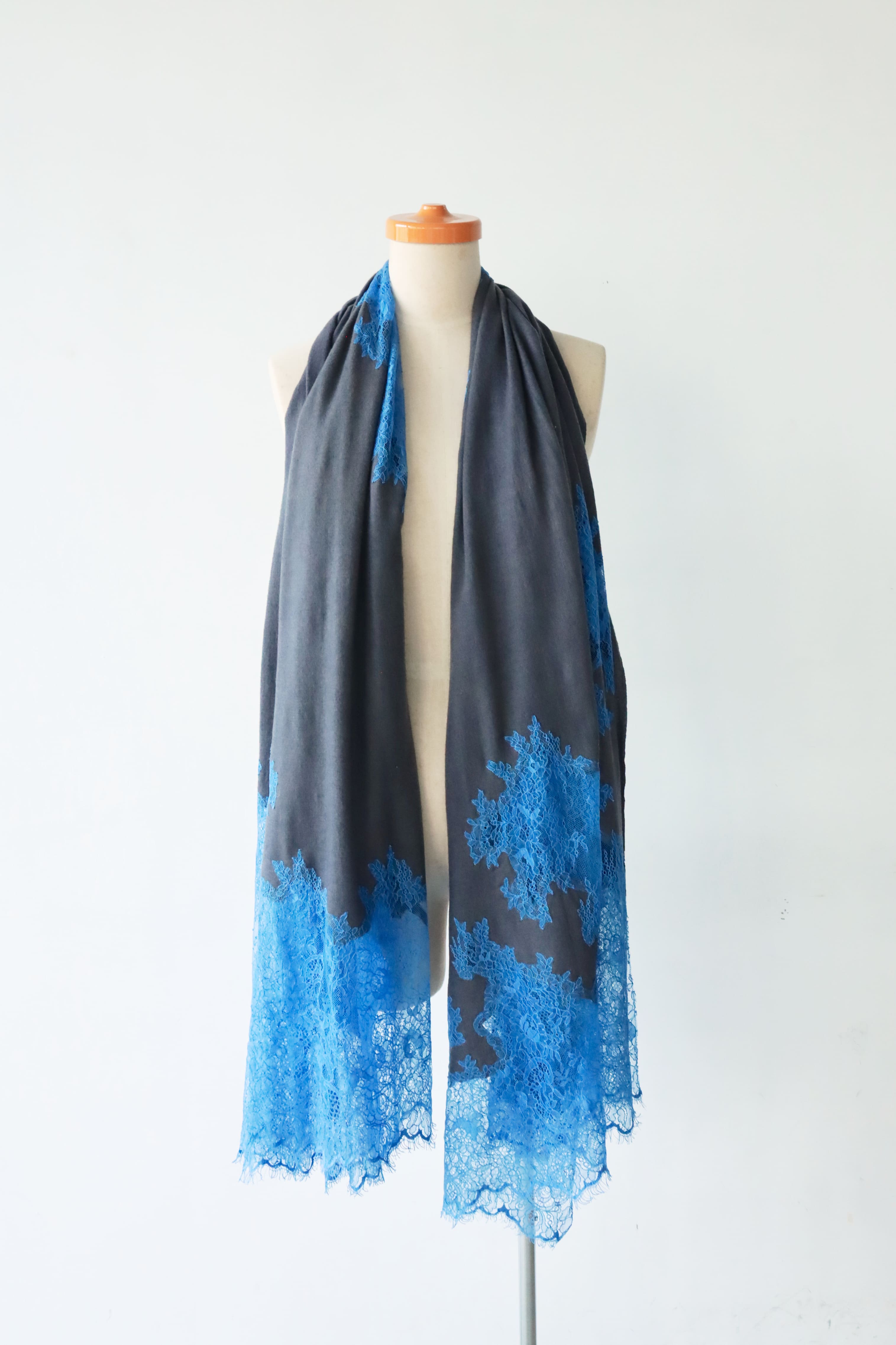 【0307直播】French Lace 100% Cashmere 圍巾
