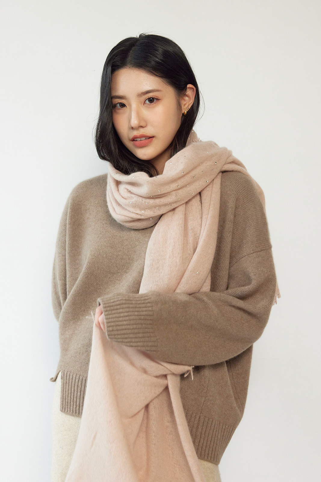 藕粉色 100% Cashmere with  Swarovski 圍巾