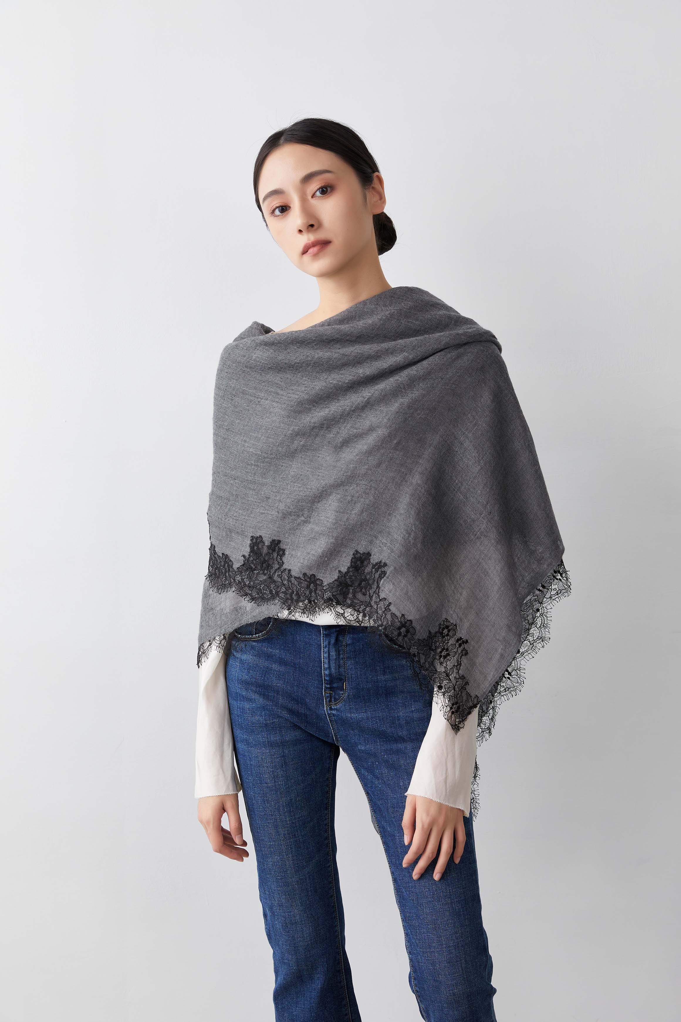【0222直播】French Lace 100% Cashmere 圍巾