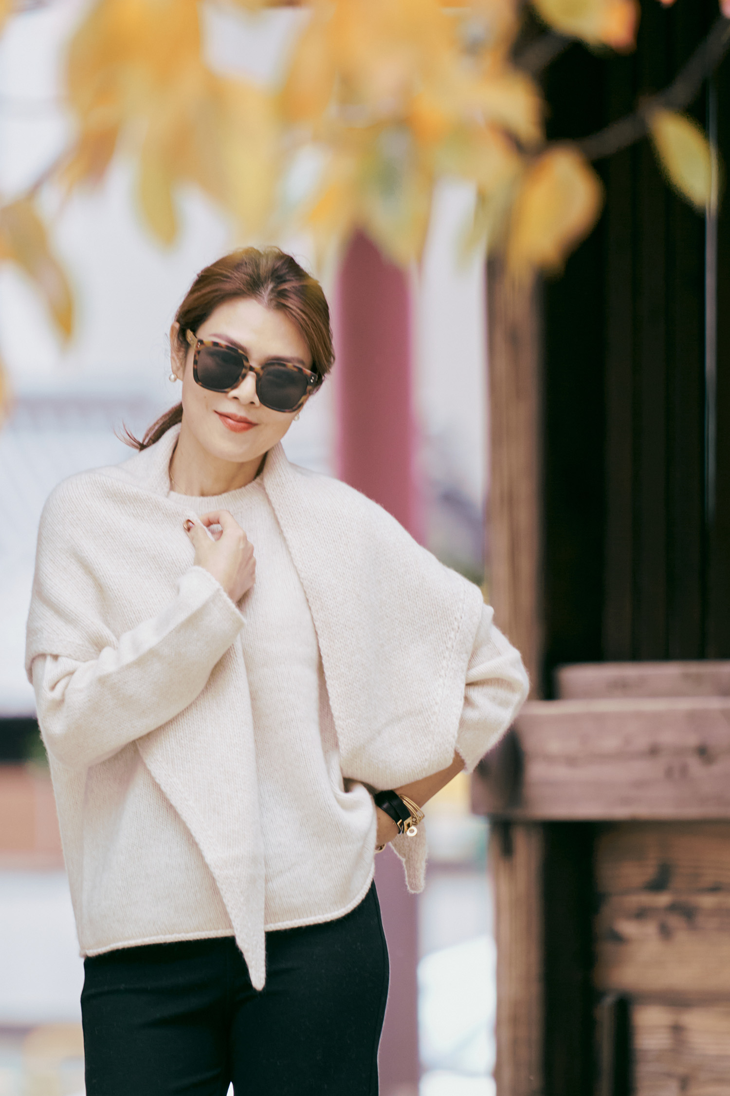 100% Cashmere 花紗羊絨三角披巾